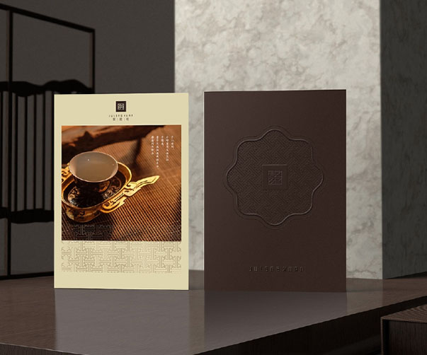 幾何美學(xué)與威尼斯傳統(tǒng)酒吧的完美融合 —— Bacaro的品牌視覺設(shè)計(jì)